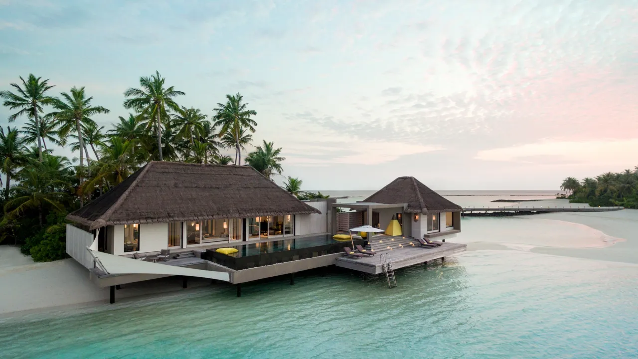 Four Seasons Resort Maldives at Kuda Huraa