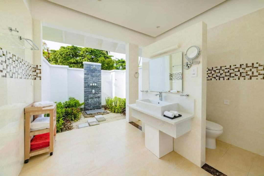 Siyam World Three Bedroom Pool Beach Villa