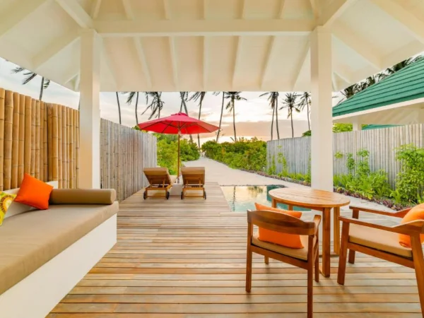 Siyam World Sunset Pool Beach Villa