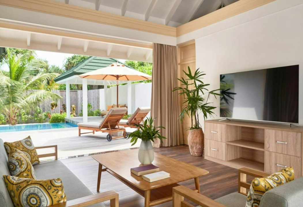 Siyam World Grand Beach Residence with Pool