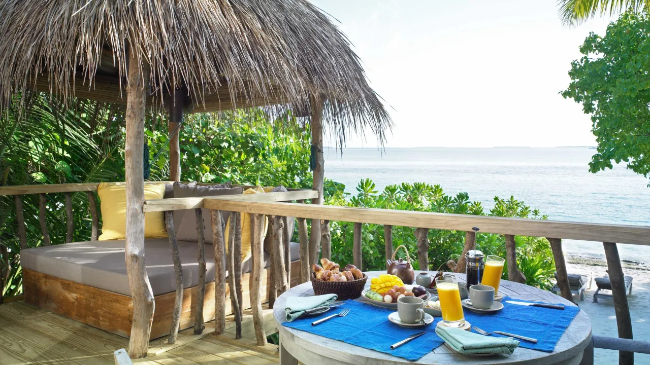 Crusoe Vills, In Villa Dinning
