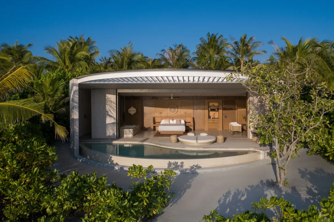 Beach Pool Villa at The Ritz-Carlton Maldives – modern villa with private pool, open-plan layout, and tropical island views.
