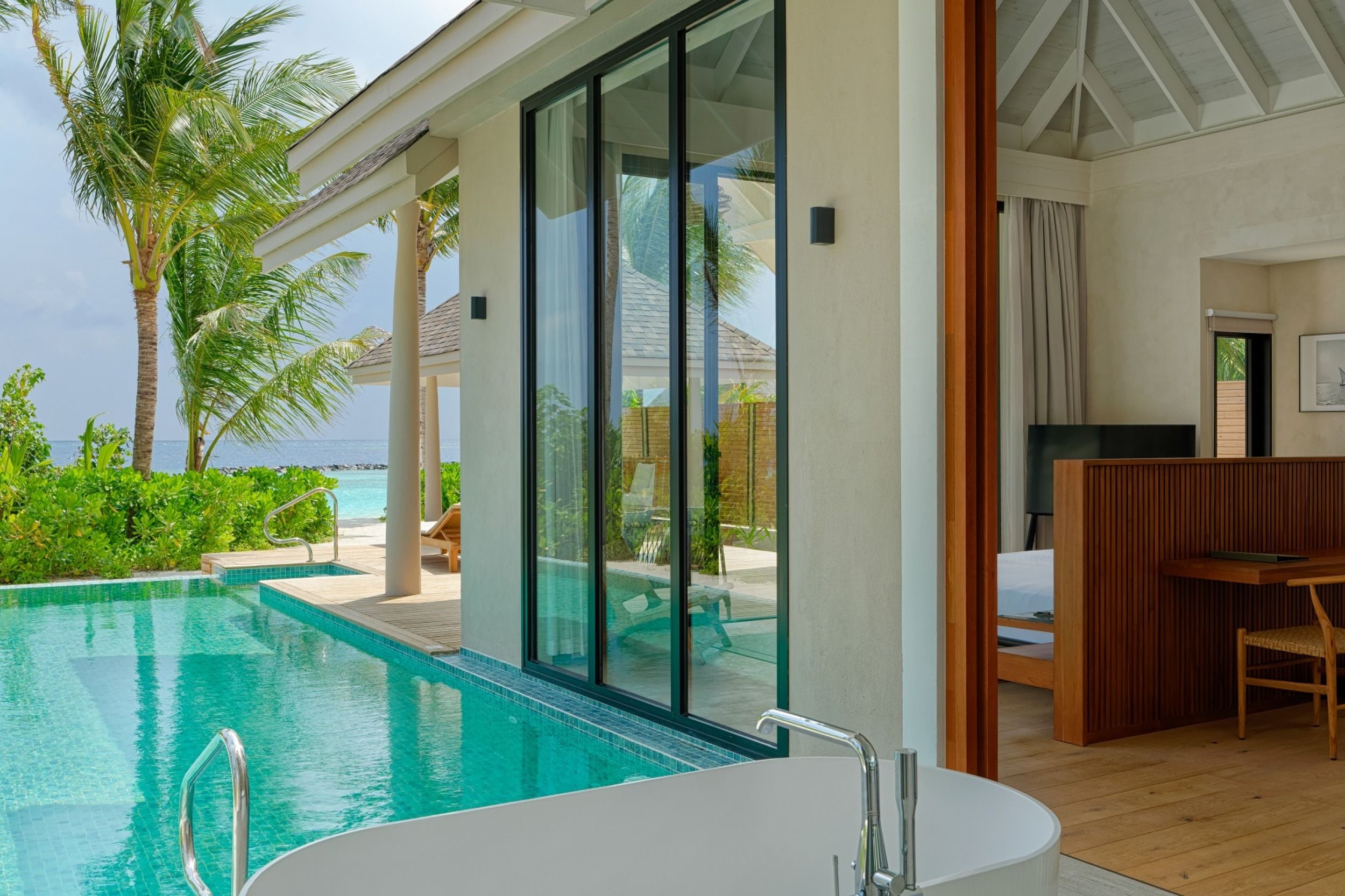 Ananea Madivaru Maldives - Deluxe Beach Pool Villa