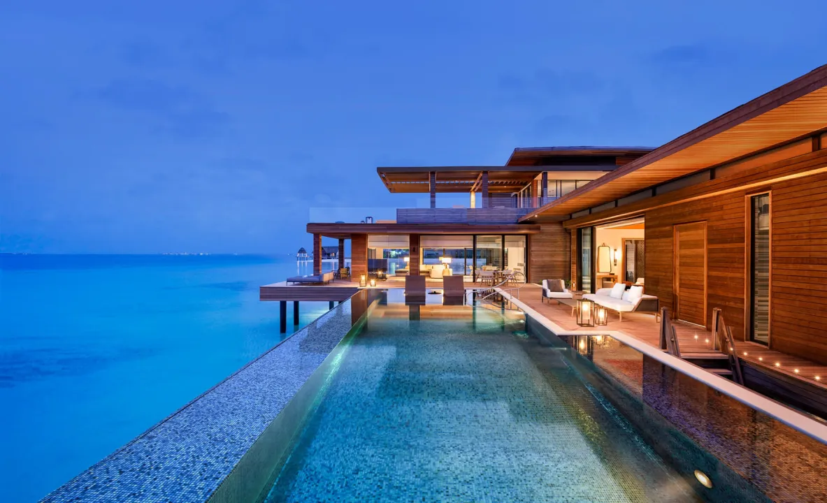 Stella Maris Ocean Villa – Waldorf Astoria Maldives Ithaafushi

The Stella Maris Ocean Villa is an exclusive overwater villa 