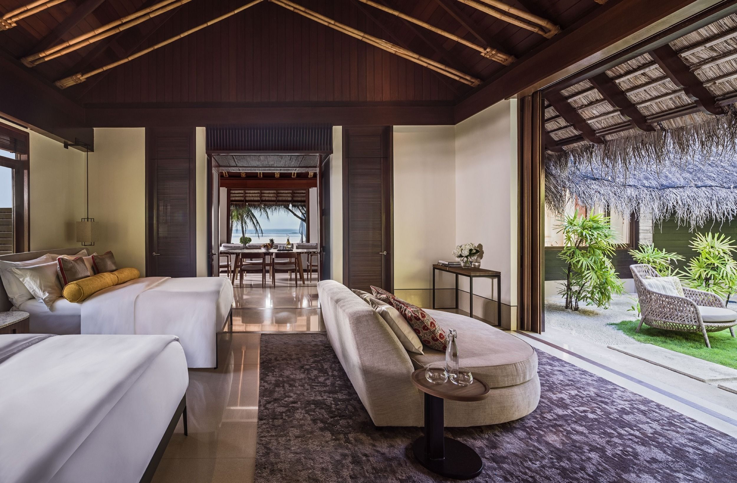 One & Only Reethi Rah Maldives - Grand Sunset Residence with Two Pools