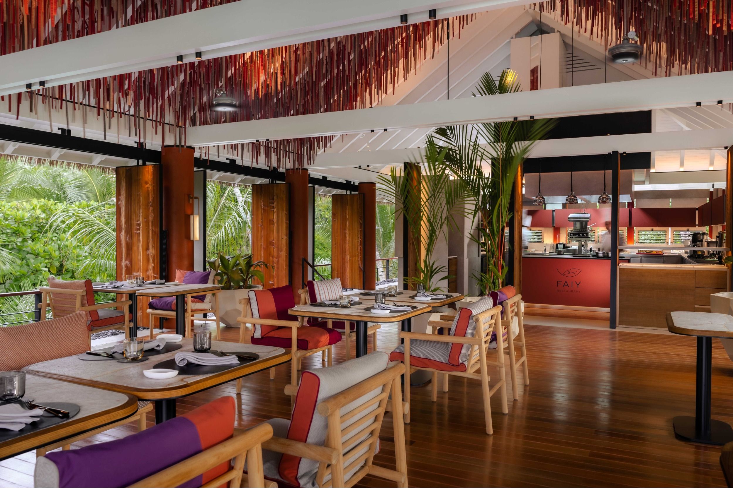 Faiy Restaurant Interior