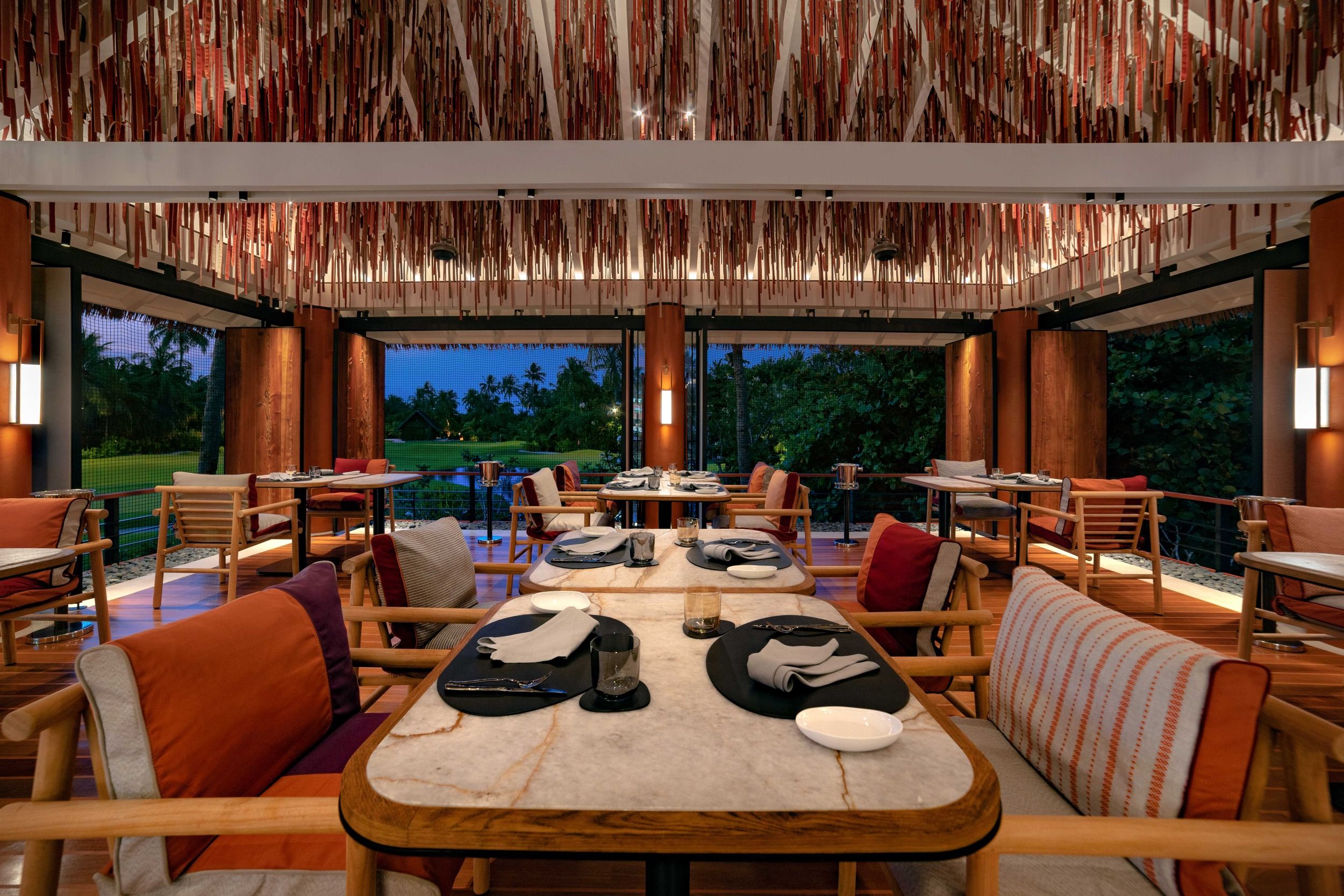162---Faiy-Restaurant---Interior-2.jpg