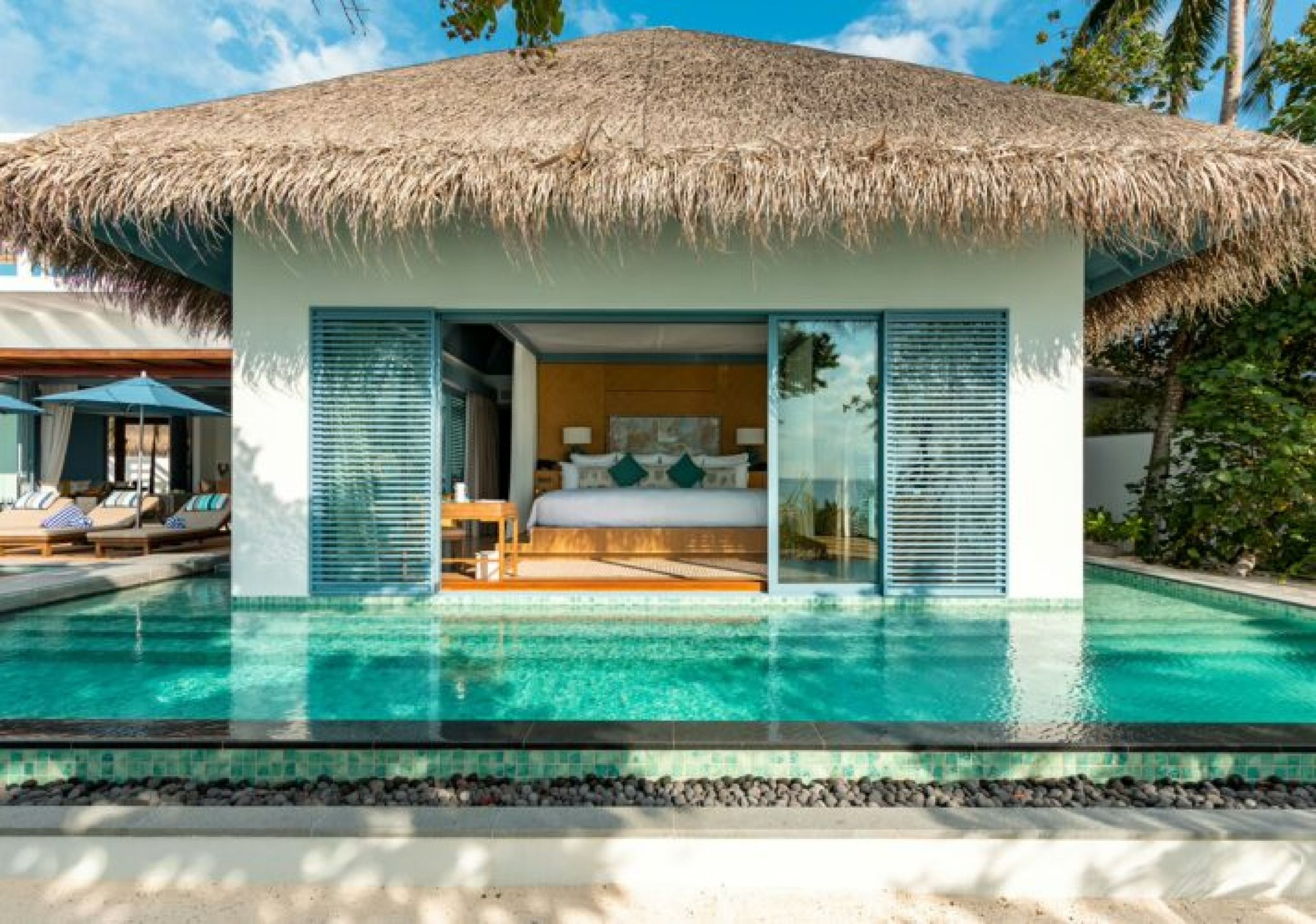 Bedroom  and Pool