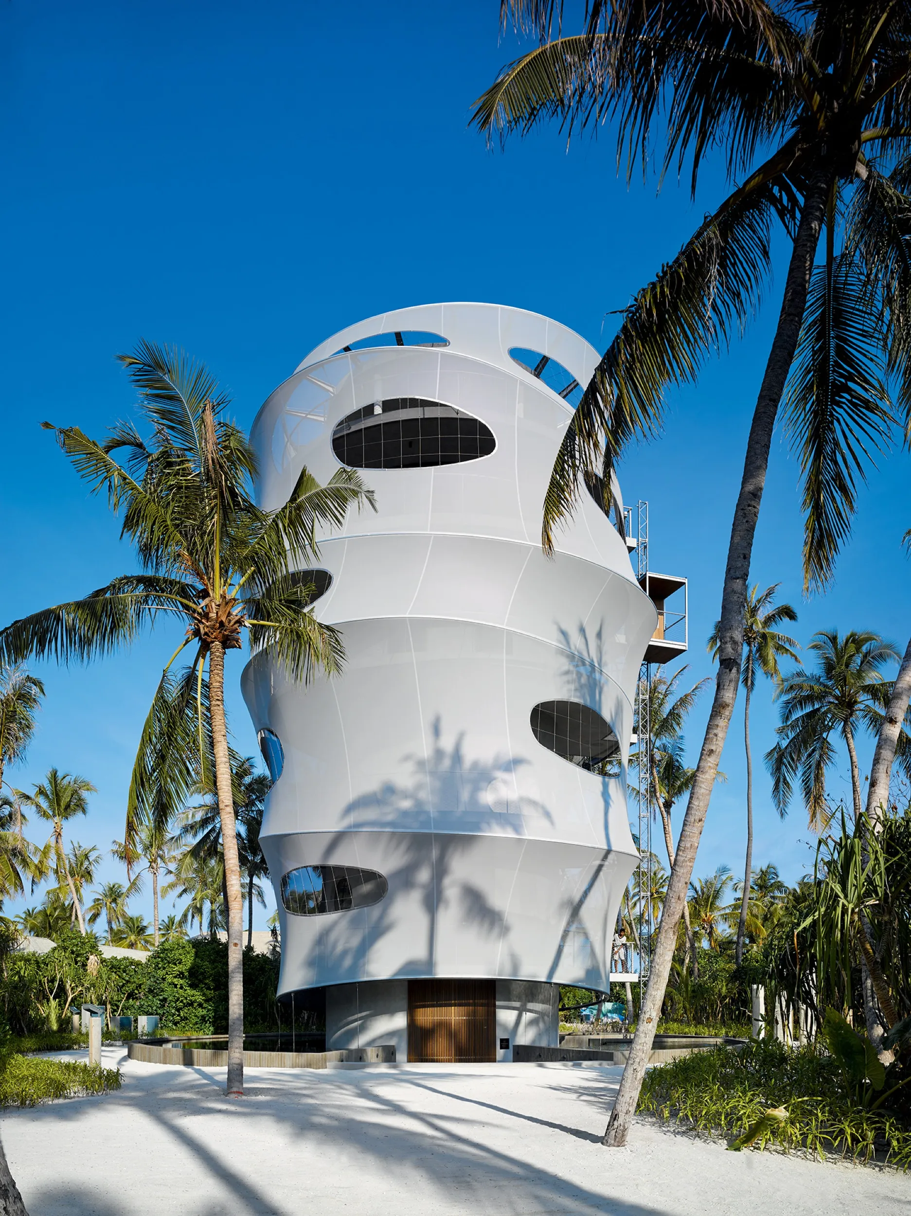 Tavaru Exterior View