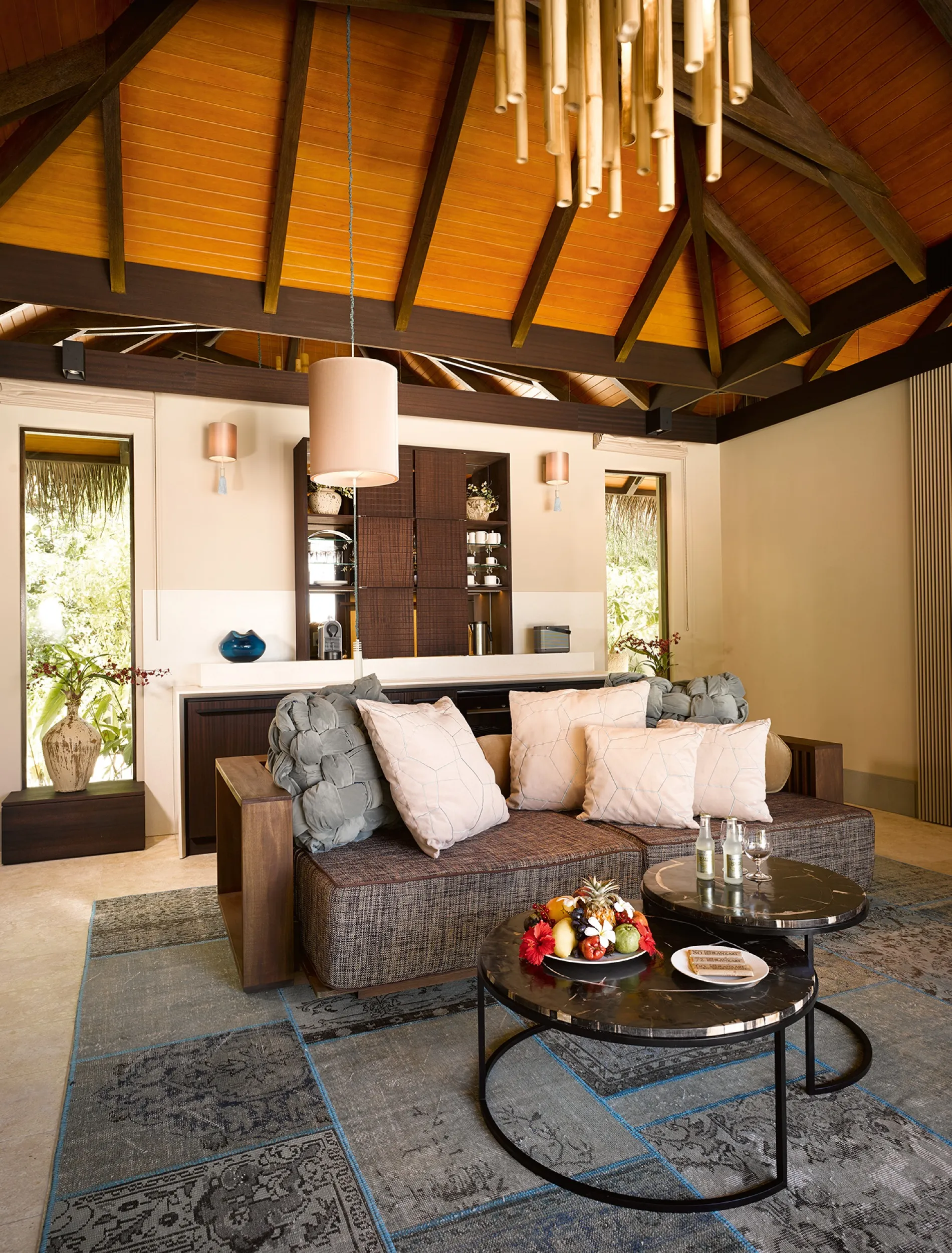 Deluxe Beach Pool Villa Living Room