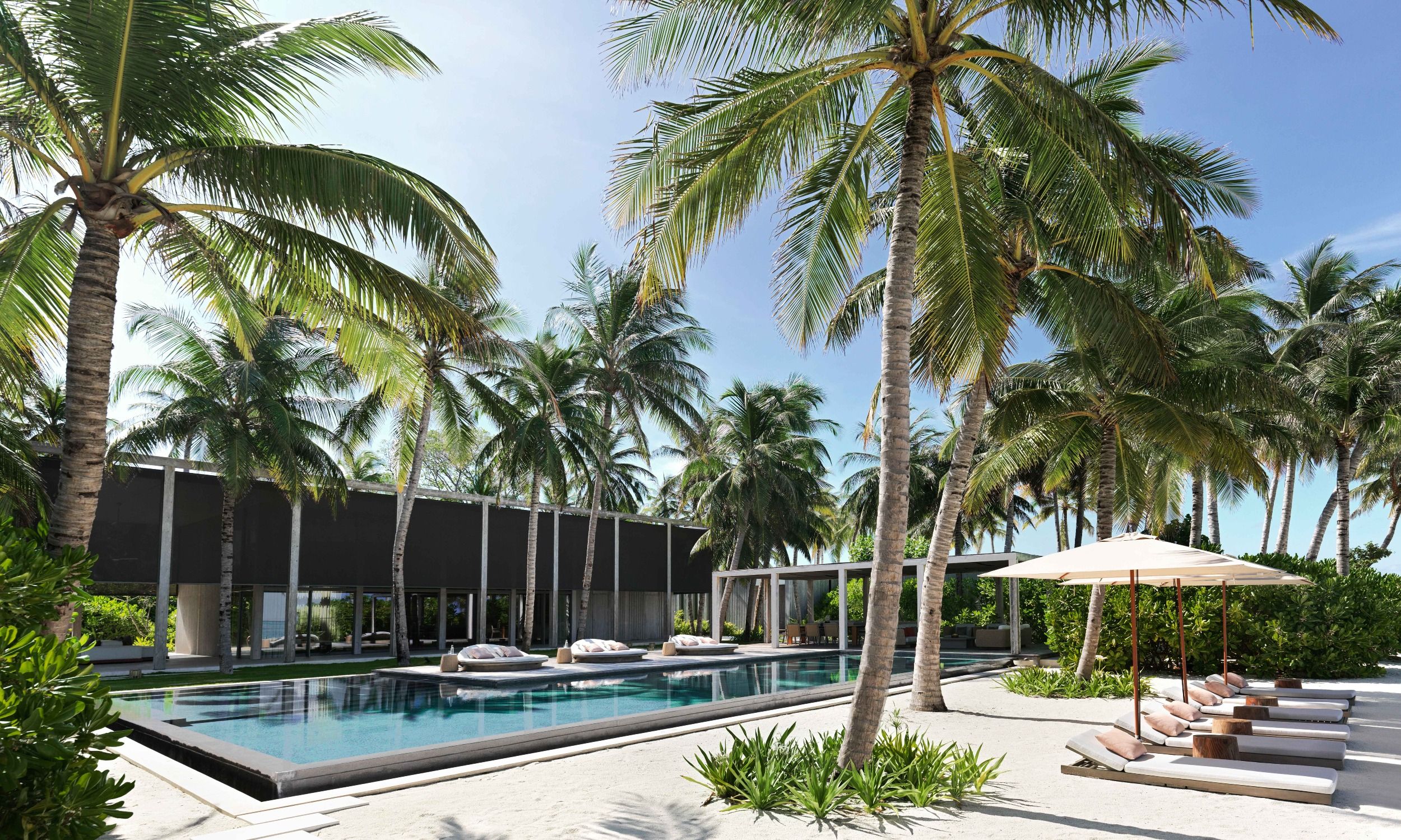  Estate Pool