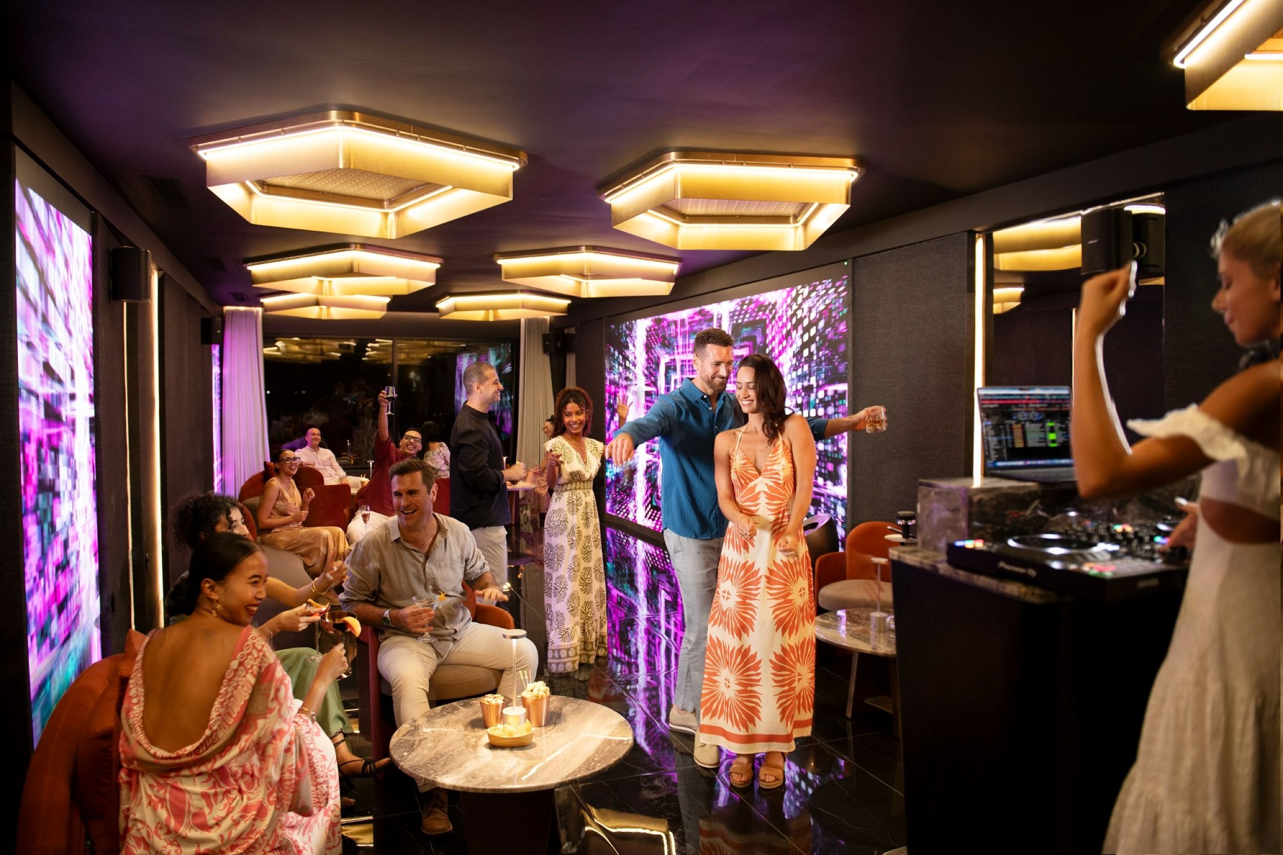The Amingiri Residence - Music Lounge