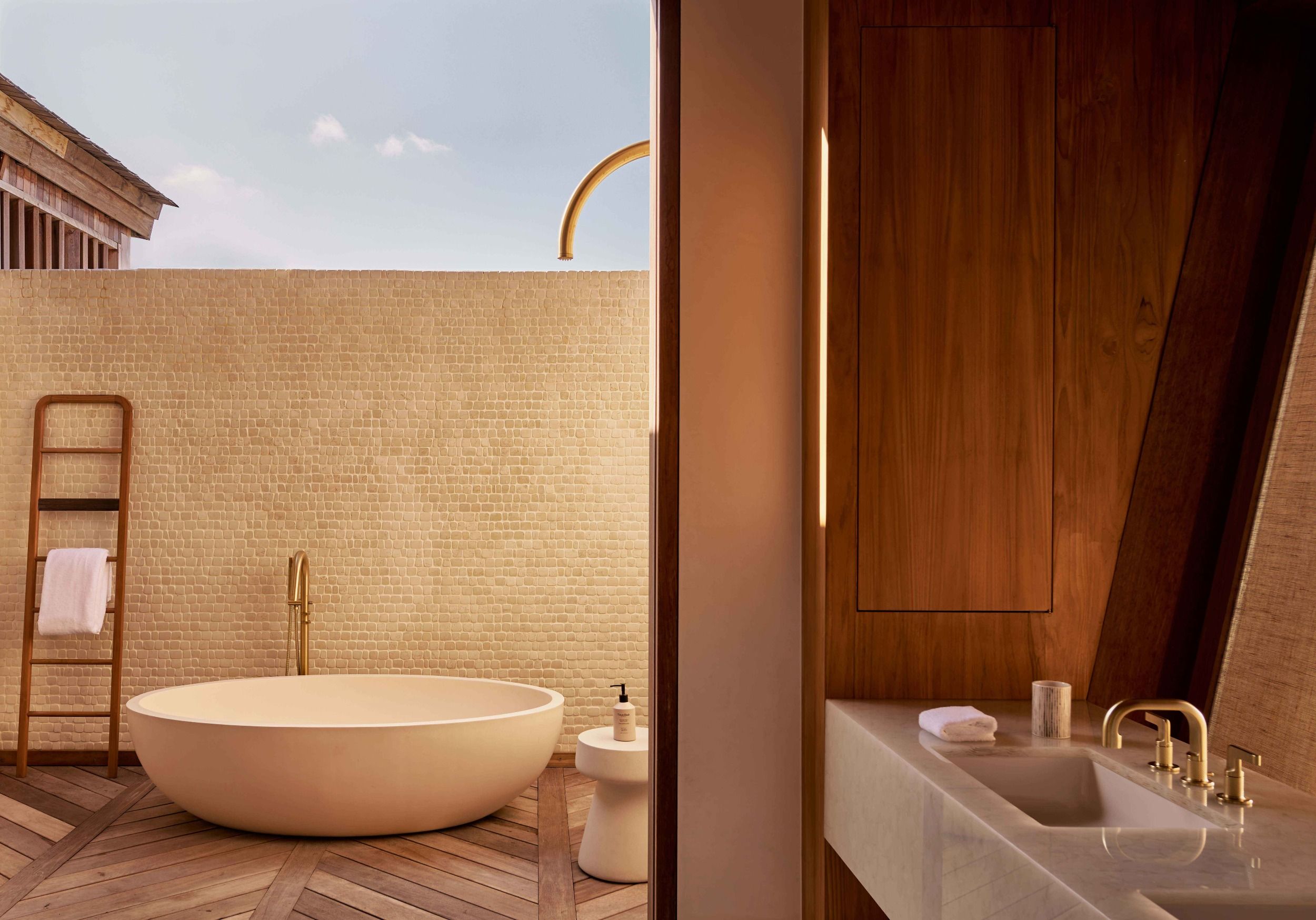 Ocean-side yellow bedroom bathroom