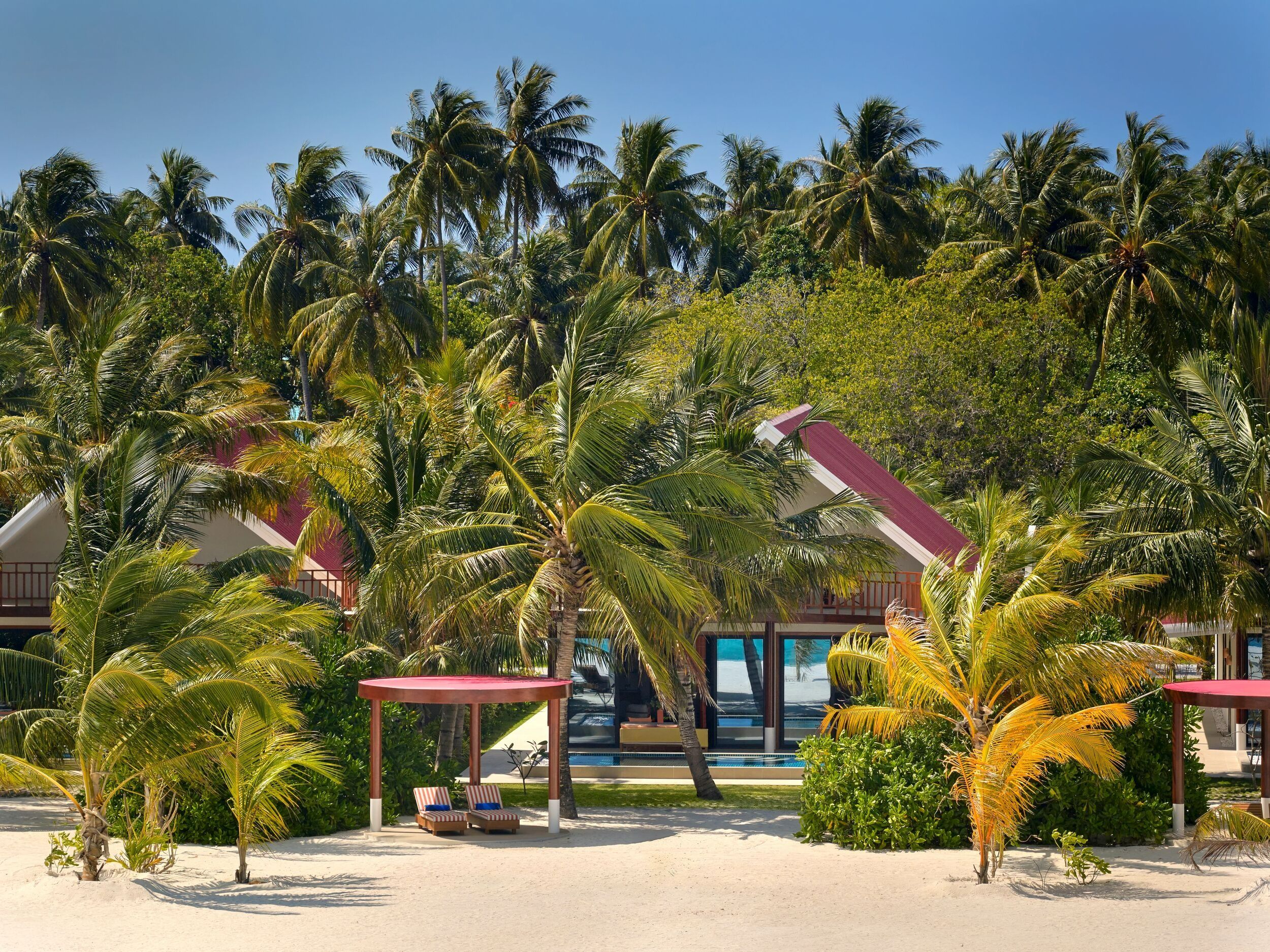 Villa Park - Two Bedroom Beach Pool House