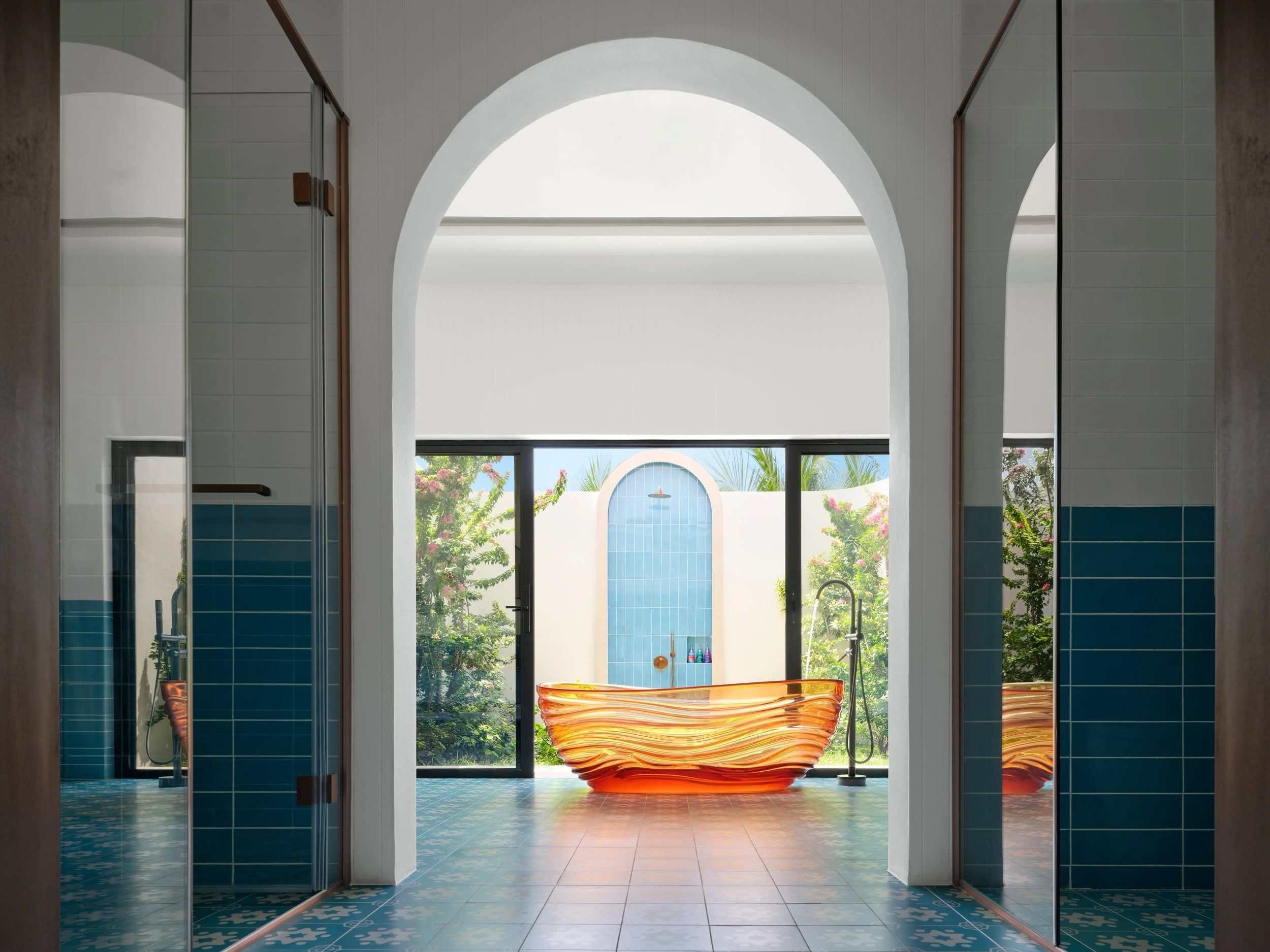 Villa Park - Two Bedroom Beach Pool House