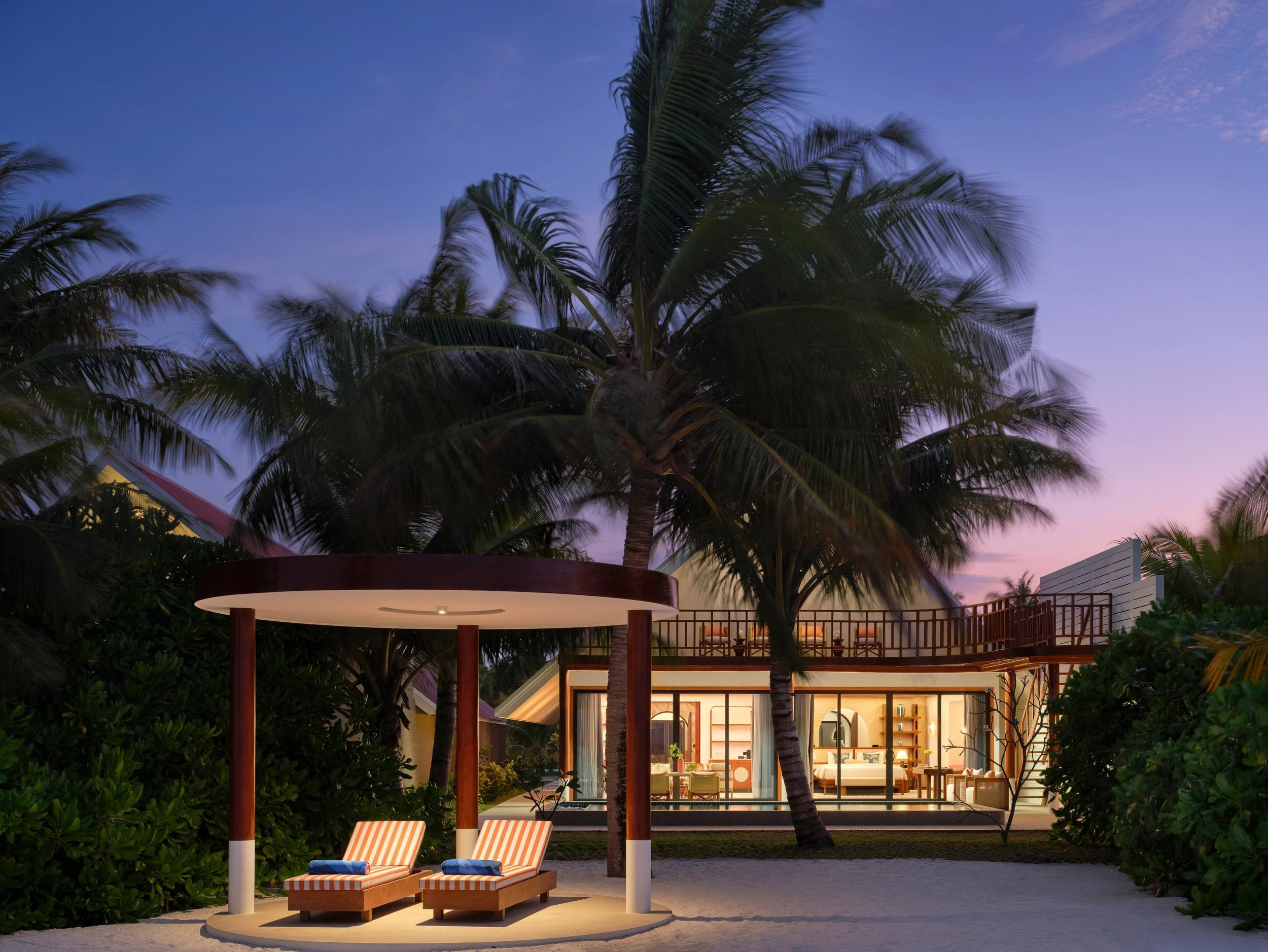 Villa Park - Two Bedroom Beach Pool House