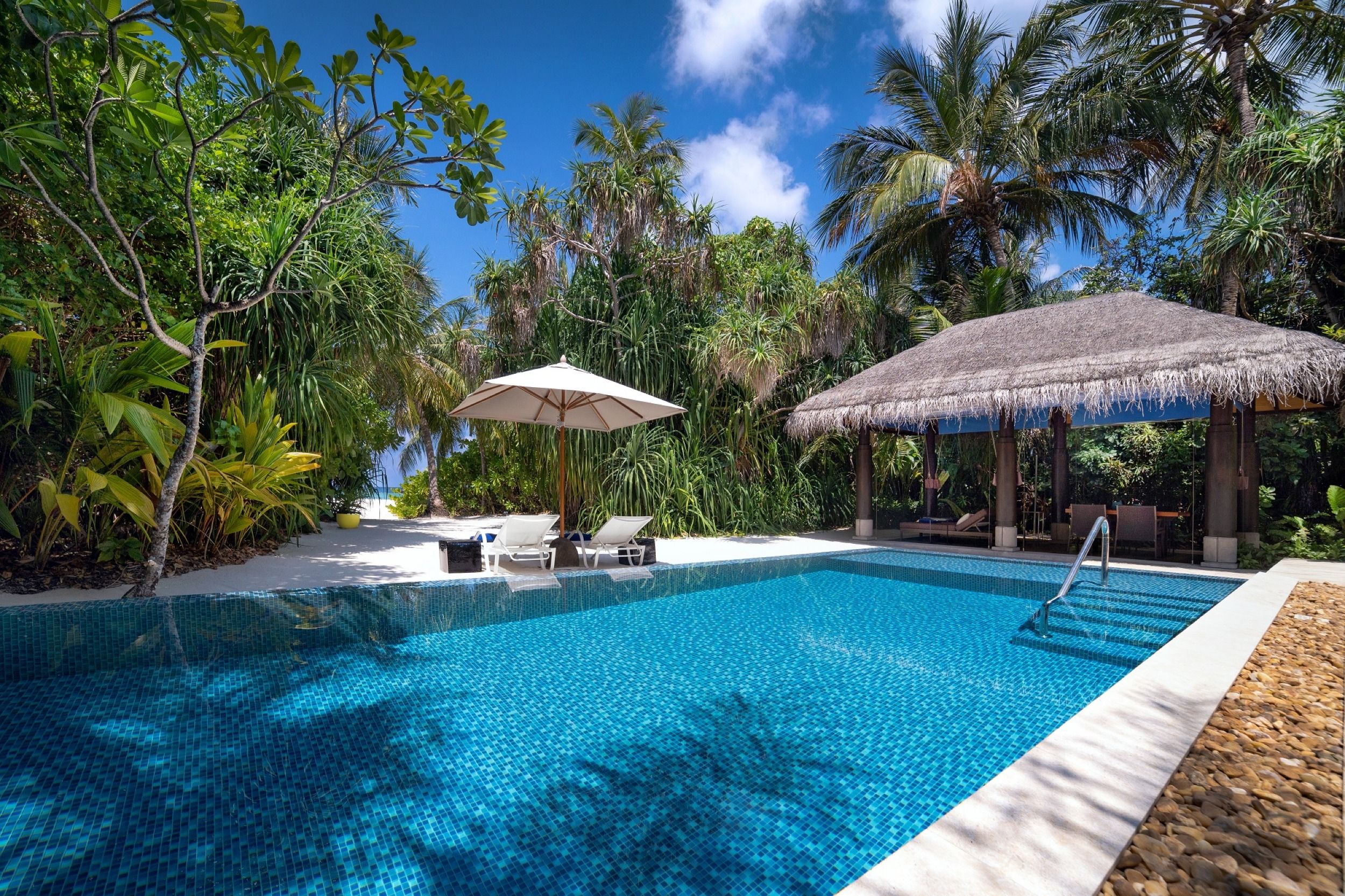 Deluxe Beach Pool Villa - Velaa Private Island Maldives