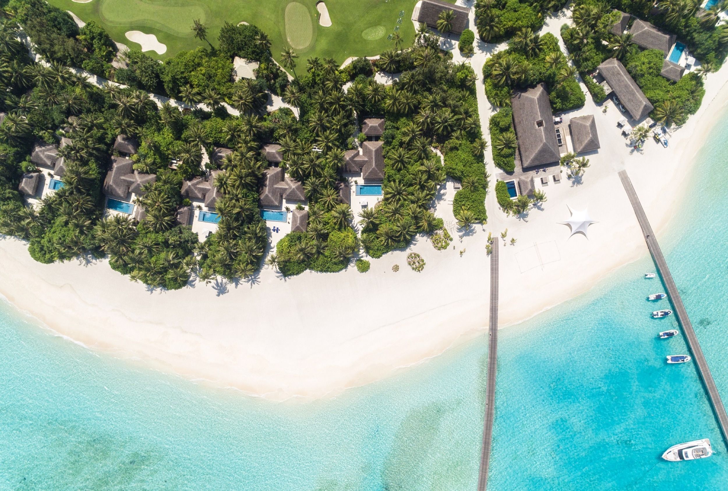 Deluxe Beach Pool Villa - Velaa Private Island Maldives
