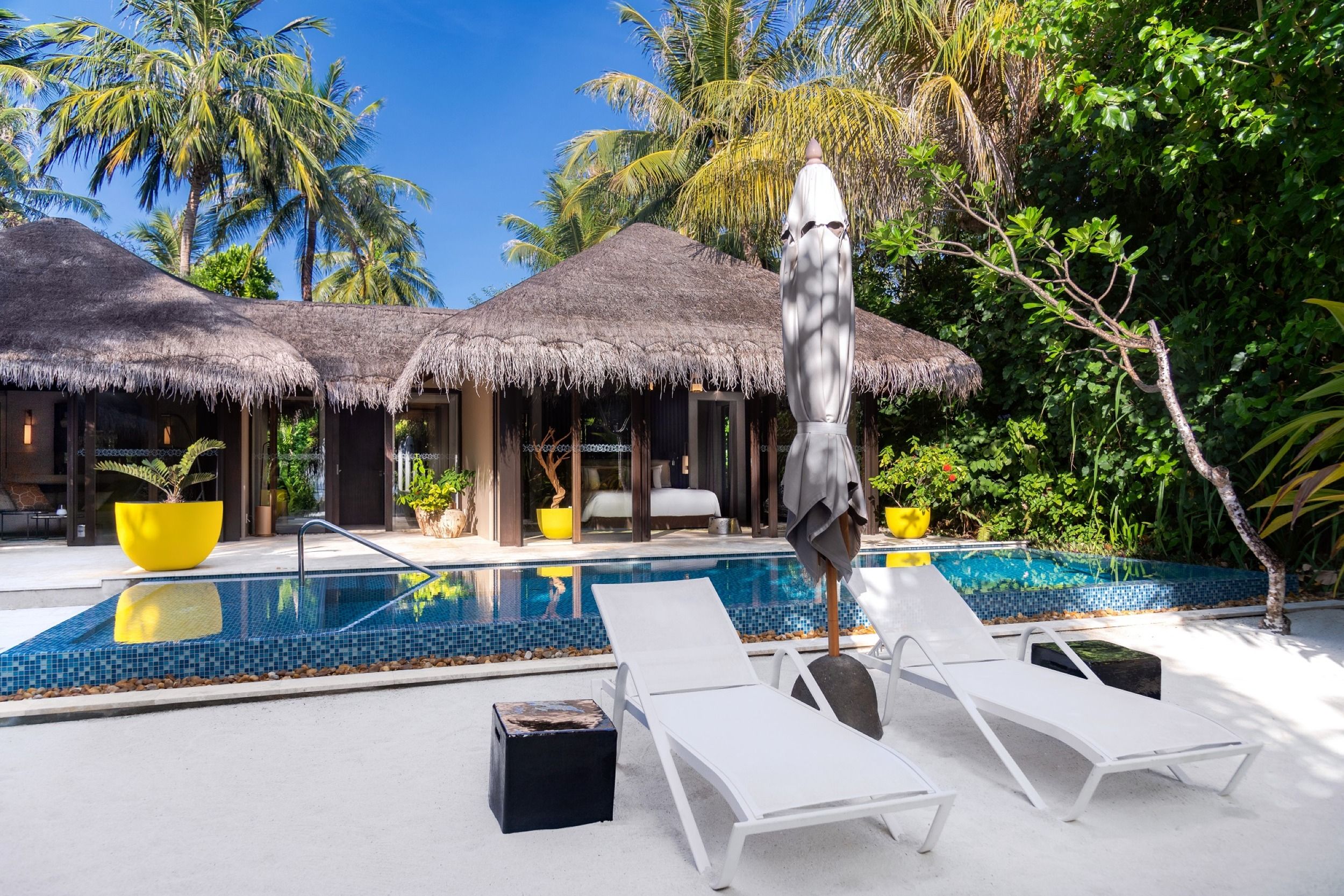 Deluxe Beach Pool Villa - Velaa Private Island Maldives
