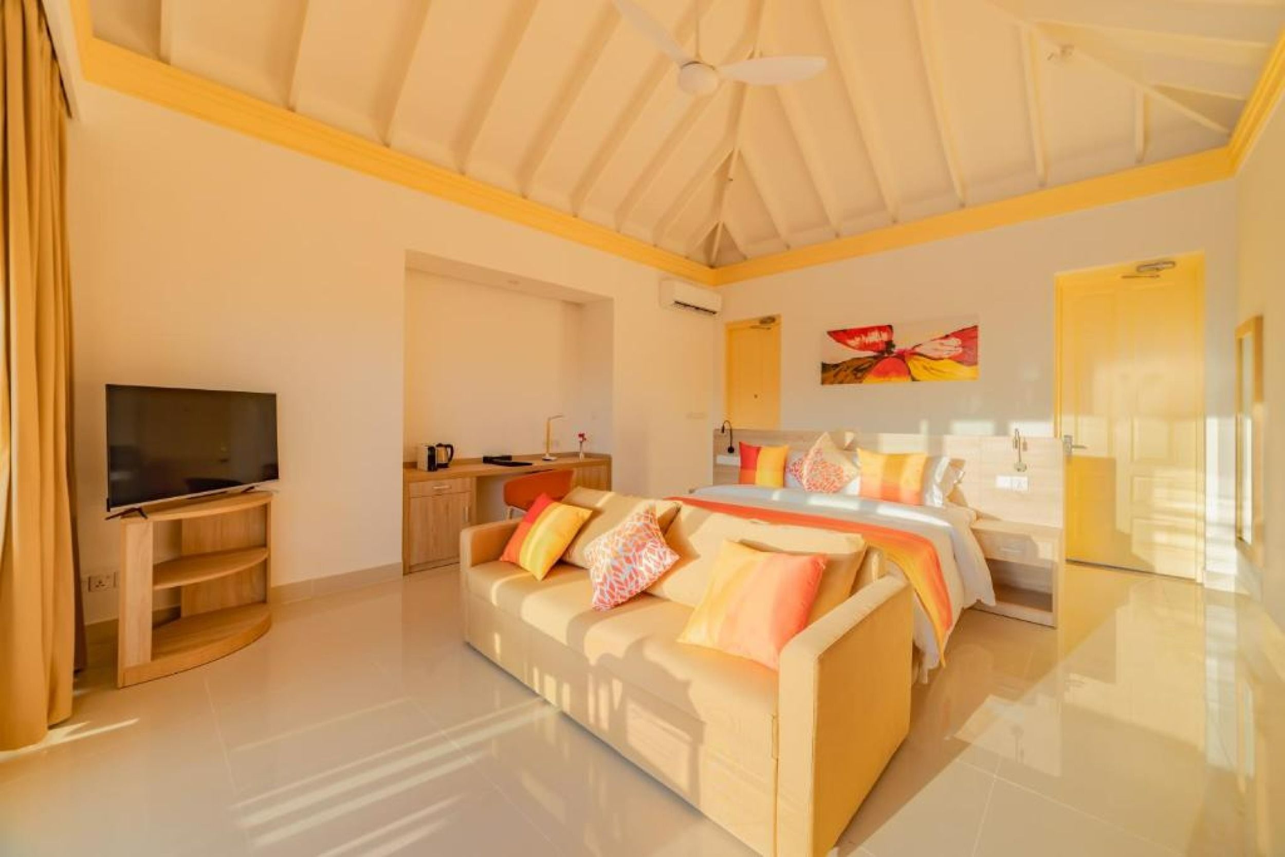Sunset Pool Beach Villa Interior