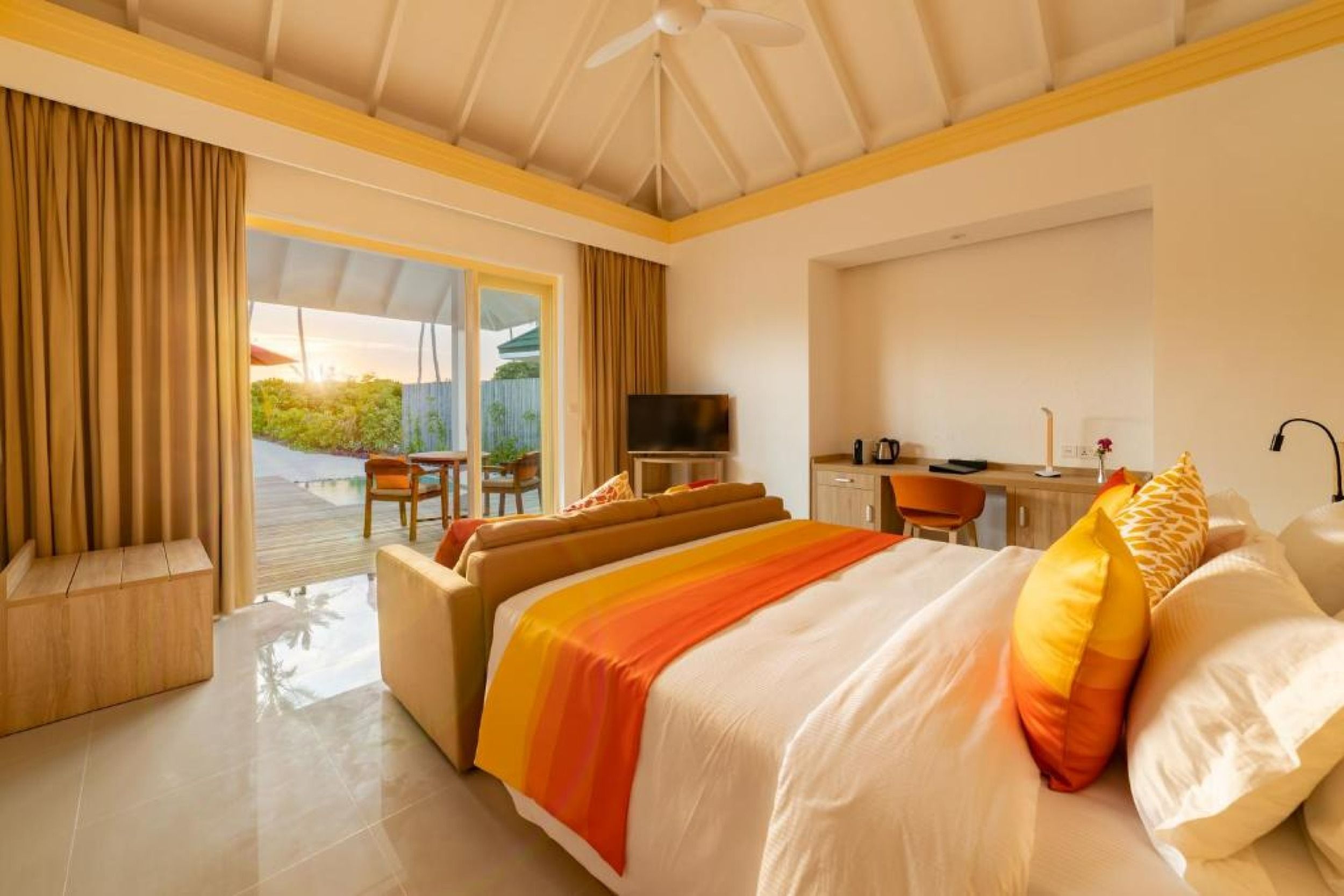 Sunset Pool Beach Villa Bed and Interior
